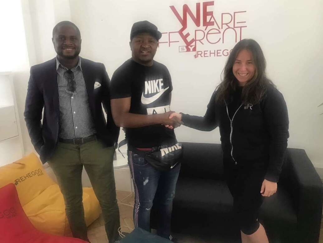 Patche di Rima signed a contract with a North American publisher